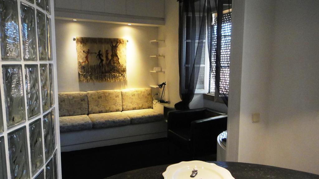 Casa Amarela Guesthouse Lagos Habitación foto